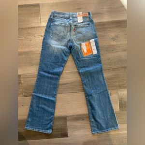 Brand new Levi’s size juniors 3